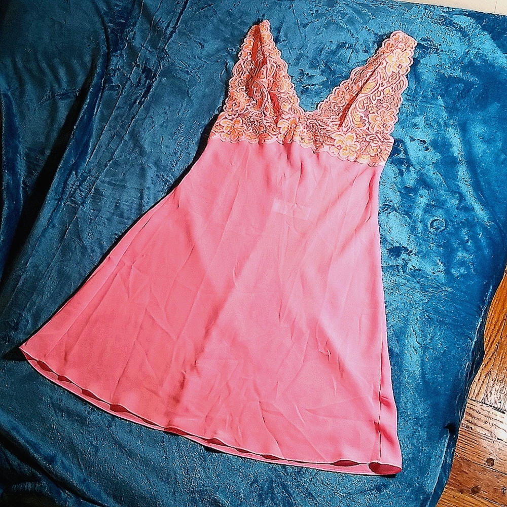 Beautiful Pink and Orange Babydoll Lingerie, Unbranded, Size Small